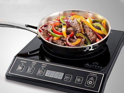 Top 10 must-have cooking equipment for truck drivers